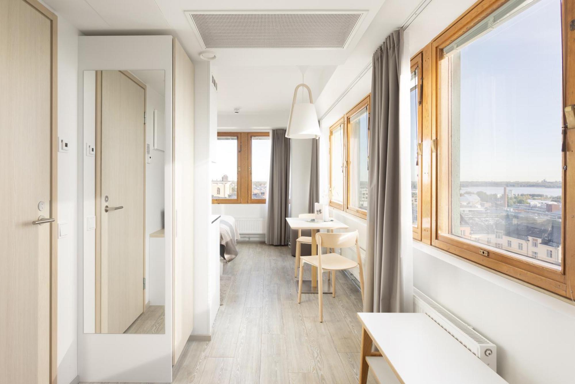 Hotel Noli Soernaeinen à Helsinki Extérieur photo